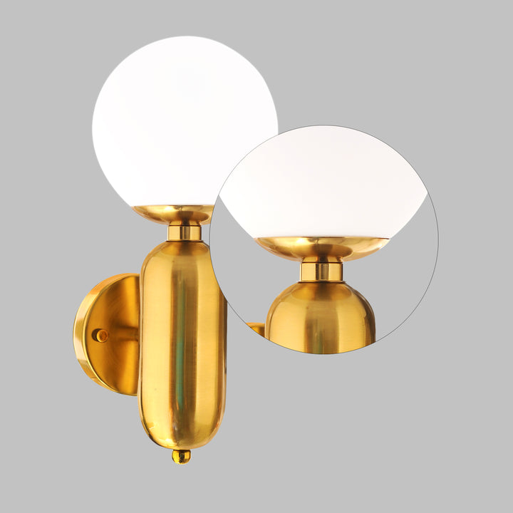 SEEBER Torche White Globe Wall Light