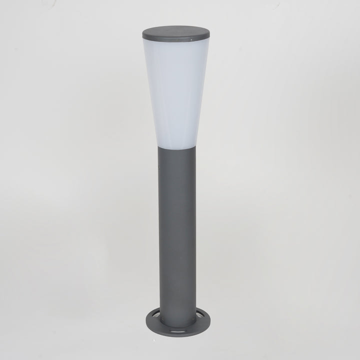 Gada Bollard Outdoor Garden Park Driveway Light In Black & White Finish