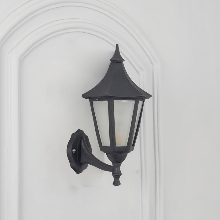 Norfolk Outdoor Aluminium Wall Light in Black Finish