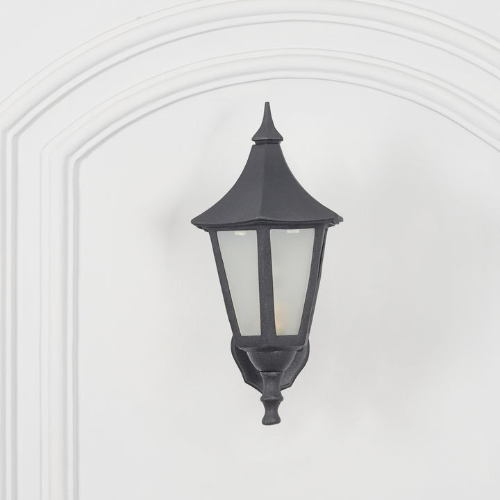 Norfolk Outdoor Aluminium Wall Light in Black Finish