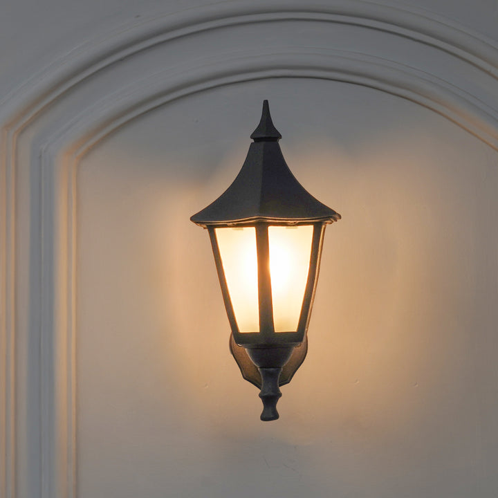Norfolk Outdoor Aluminium Wall Light in Black Finish