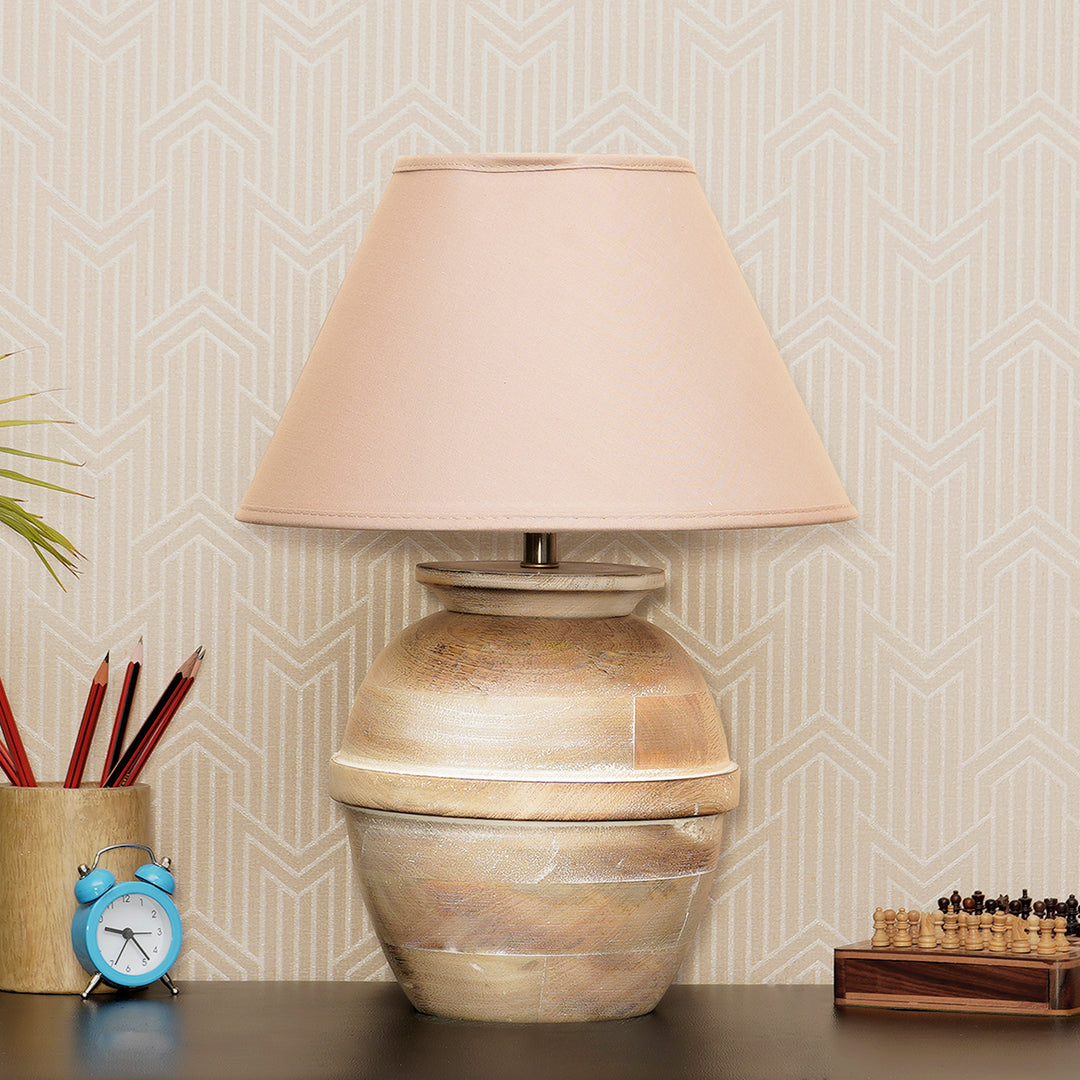 CHELSFIELD natural wood table lamp With Cotton Shade