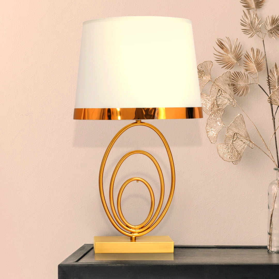 FENERTY Ultra Luxe Glam Table Lamp With Shade