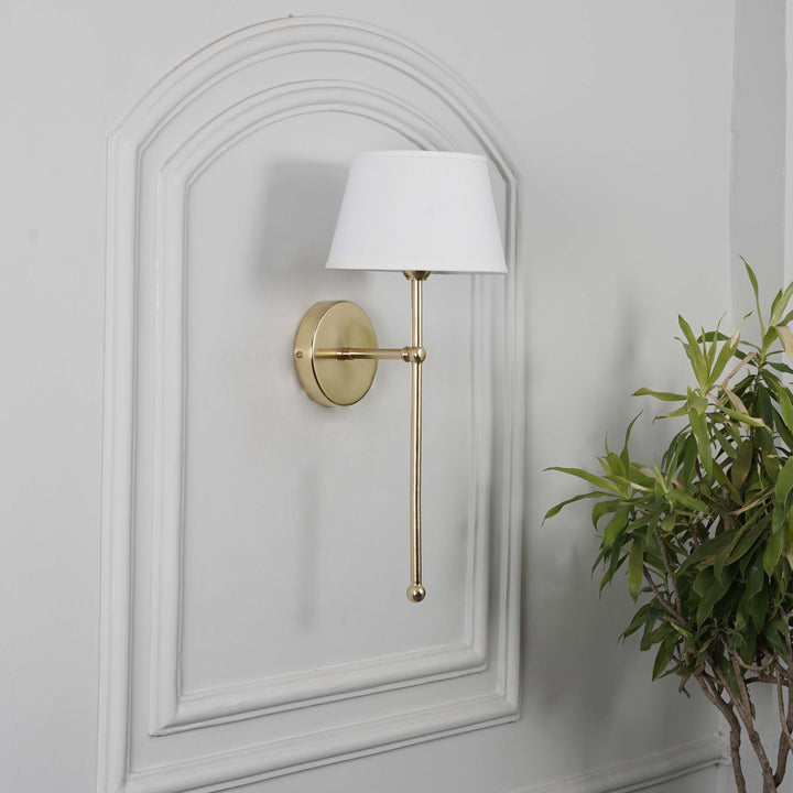 WOODY Metal Shine Brass Finish Wall Light