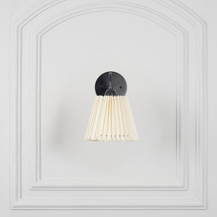 POSSIO Single-Light Wall Fitting with Black Shade and Black Finish Metal