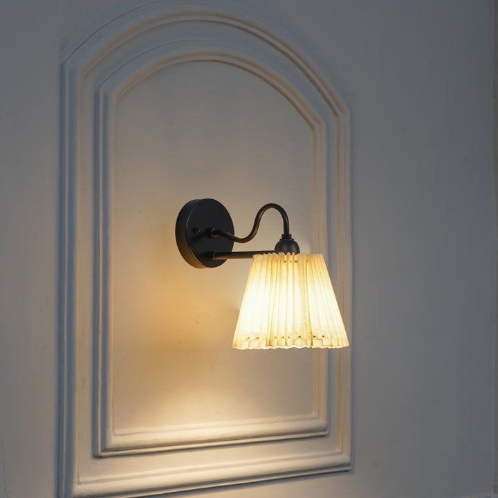 POSSIO Single-Light Wall Fitting with Black Shade and Black Finish Metal
