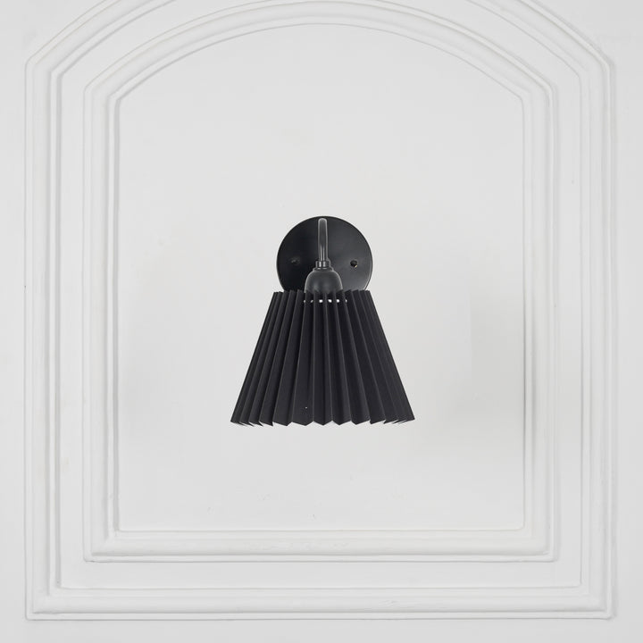 POSSIO Single-Light Wall Fitting with Black Shade and Black Finish Metal
