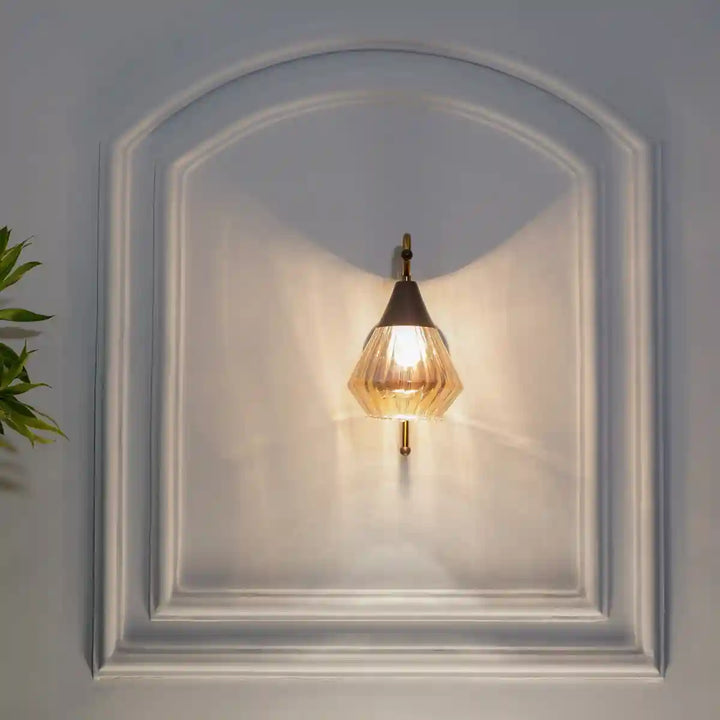 Deyle Fusion Brown and Brass Finish Wall Light