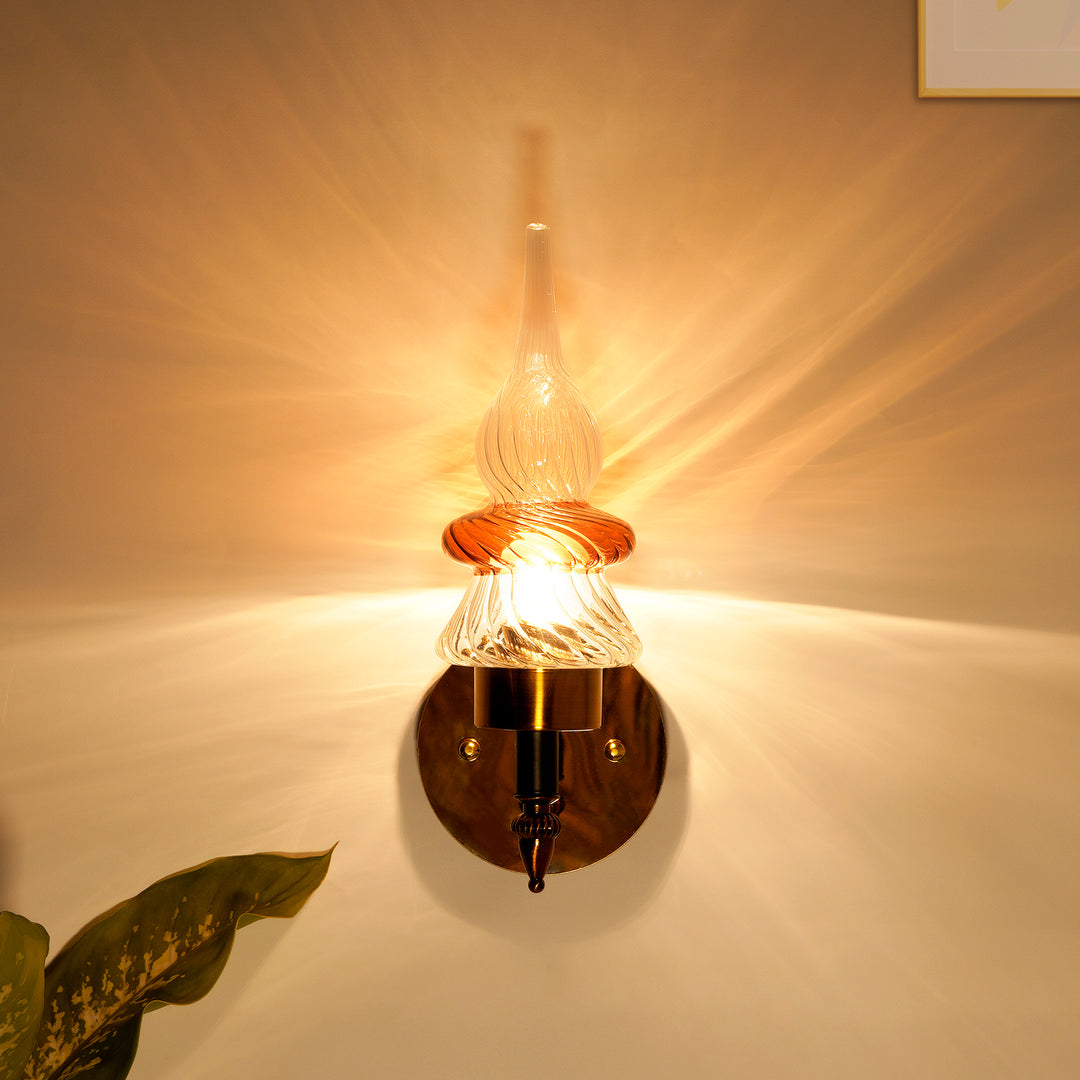 REGENCY Single Light Glass and Metal Wall Light