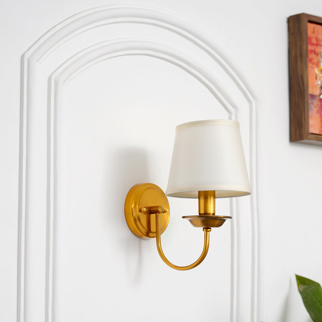 CADEN Single Light Antique Brass Finish Metal Wall Light