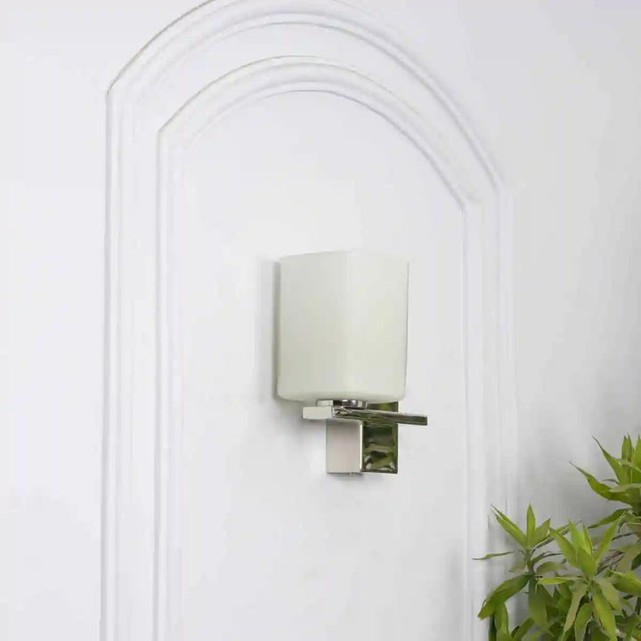 Swell Single Arm Wall Light